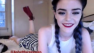 Cute blonde amateur webcam teen masturbating