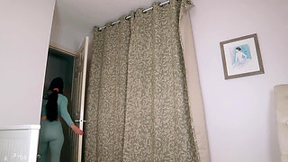 Stepmom's Ass in Leggings JOI
