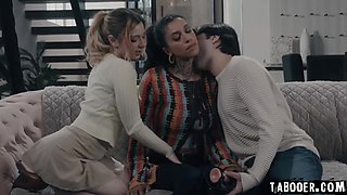 Ravyn's Teen Strap-On Seduction