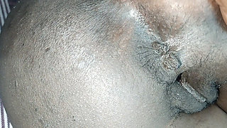 Desi bhabhi ass closeup