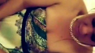 Amateur Handjob Cumshot