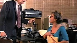 Hot brunette with big boobs gives hot blowjob