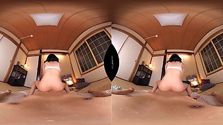 Ryo Tsukimi - So, It Turns Out My First Ever Girlfriend Is Something Of A Squirter