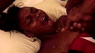 Black slut loves this cock in her ass