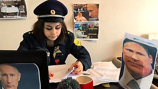 major Doigraless fucked tax inspector