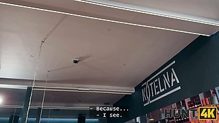 Hunt4k. his stocks are fallen while your boner is rising in my pussy