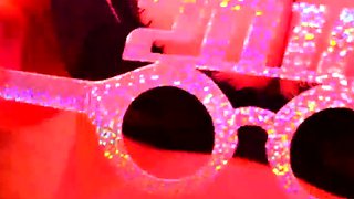 Brunette solo masturbation on webcam