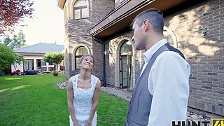HD POV video of gorgeous Sarah Kay giving an amazing blowjob