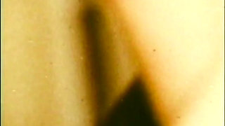 Intense vintage threesome sex film!