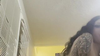 Emo gf sees how long she can twerk her