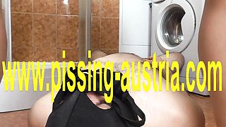 Pissing Austria featuring fiancée's pissing smut