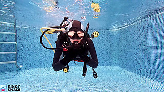 Scuba Wank & Underwater Orgasm