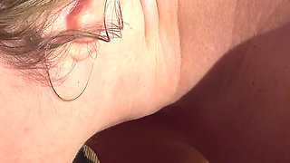 Watching dude fucks blonde MILF on the beach