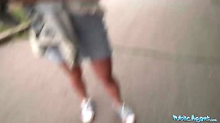 Public Agent: Petite Tourist Cheats on Boyfriend First Time with Big Dick