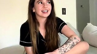 Amateur super sexy teen busty brunette in action
