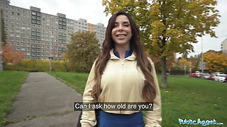 Impressive Martin Gun and Luiza Marcato - cum on tongue movie - Public Agent