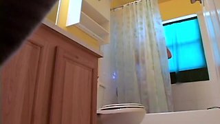 Stepdaughter 21 shaves pussy in shower (voyeur)