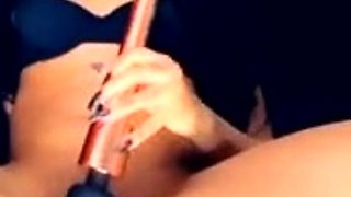 Sexy ebony rubbing her clit