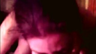 Housewife deepthroat