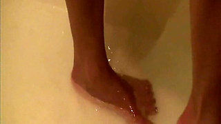 Hey, What Are You Watching Me Shower All the Time?!:p