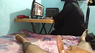 (35 Year Old Aunty Ke Sath Chudai) Indian Aunty Work On Computer Im Masturbat Beside When She Looked Then I Fucked Her