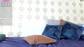 Live Chat Sparks Wild Passion with Big Booty Homemade Heat