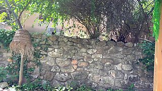 Lily doesn't like to wait... - Jacquie et Michel TV