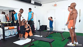 Goldey, Max Fills, Lawson Jones, Alex Mack and Mazee The Goat Team Up for Epic Gym Orgy
