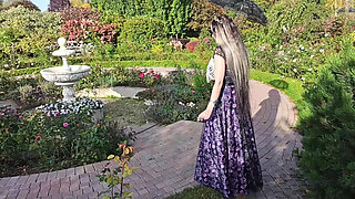 Worship Elegant Gothic Dark Goddess