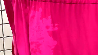 Married Woman Shows off in the Pool Before Sitting on the Dick