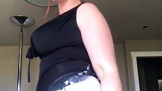 Amateur Babe in Glasses jerks cock for facial