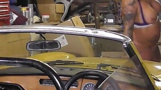 Mr Creampie gets help with his big end