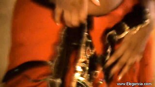 Floozy's couples clip