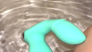 Self Thrusting Dildo in my Pussy