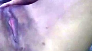 Black Girl Masturbates on Webcam