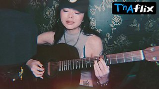 Ruibo Qian Caboose, Knockers Sequence in Ruibo Qian Supah Mind-blowing