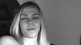 Awesome Big Boobs Blonde Masturbates In The Shower