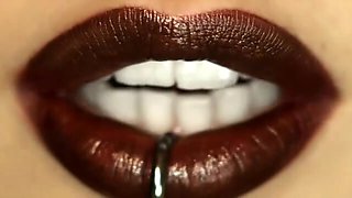 Devon Lee Pummeling In The Living Bedroom With Her Unshaved Vag