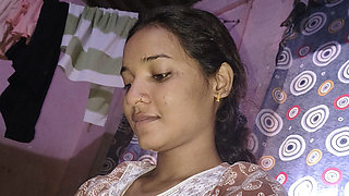Bhabhi's Hot Pussy Stuff