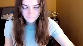 Brunette Solo Webcam Masturbation