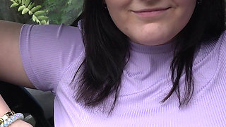 I Show My Boobs in Random Places