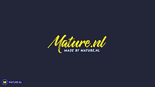 Facesitting Gilf Loves To Face Fuck Young Men