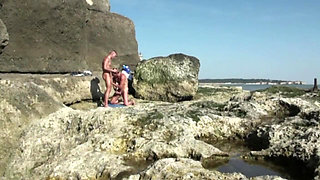 Jordan Fox fuck Enzo Rimenez in the beach