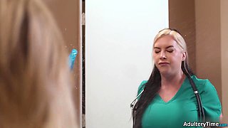 Tia Maria And Blonde Kali Roses Threeway